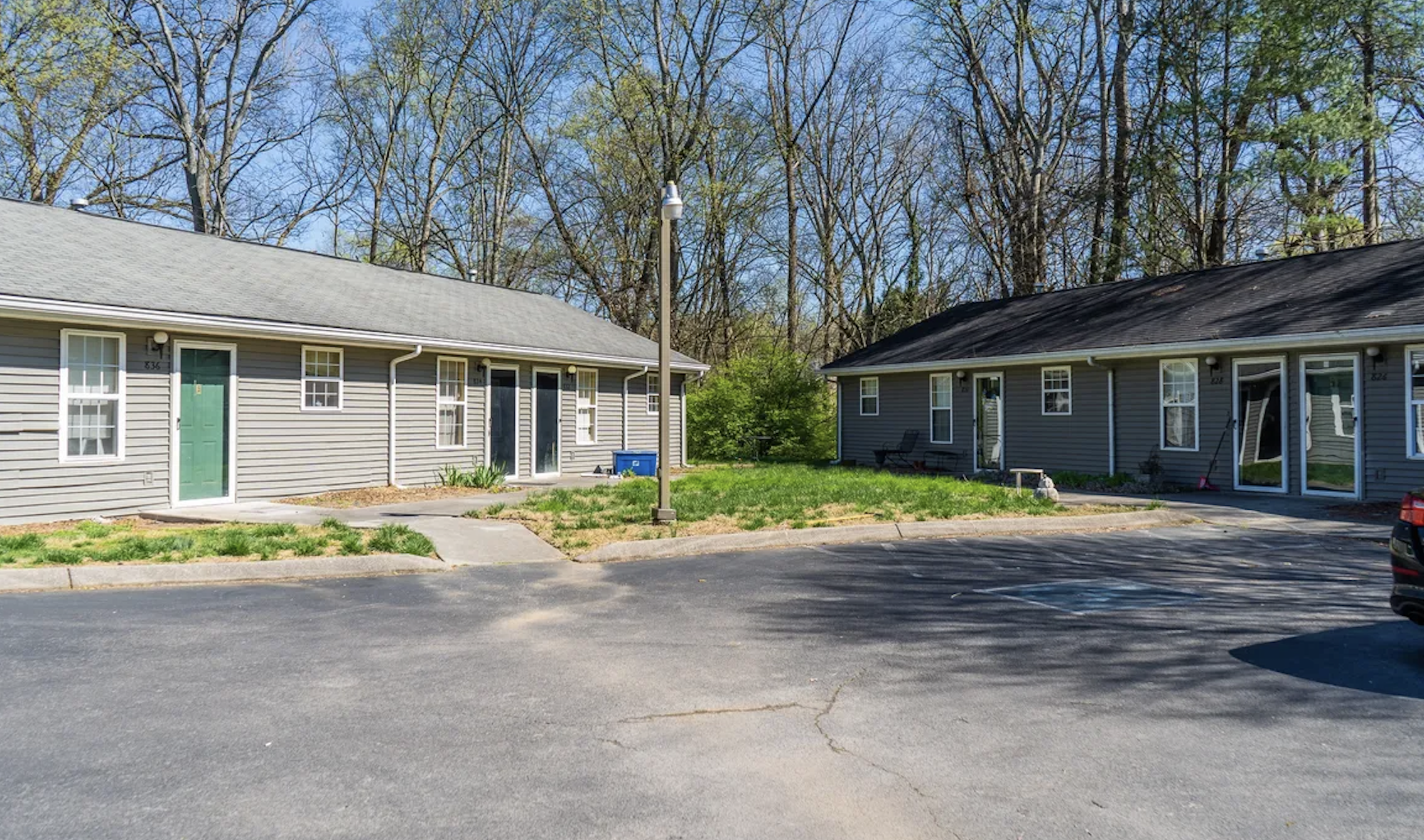 401 McGhee St - BR-1